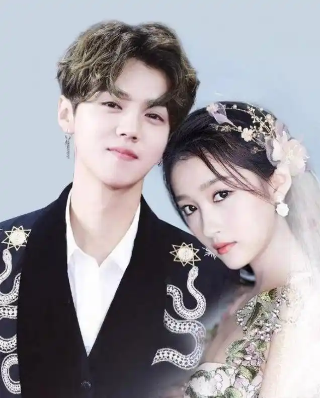 鹿晗关晓彤官宣恋情已经七周年!这对金童玉女,还在低调发糖吗?