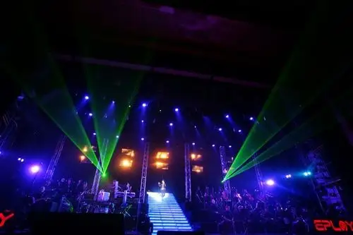 "老虎叫"舞台绚丽