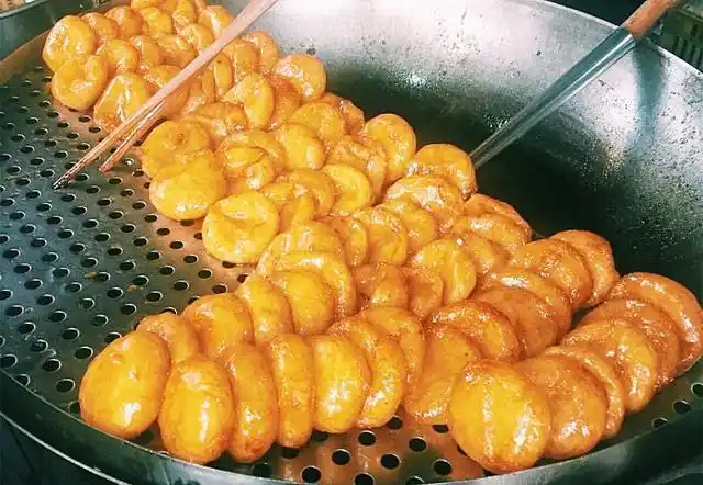 美食湖南经典小吃湘菜糖油粑粑让舌尖上的味蕾尽情绽放