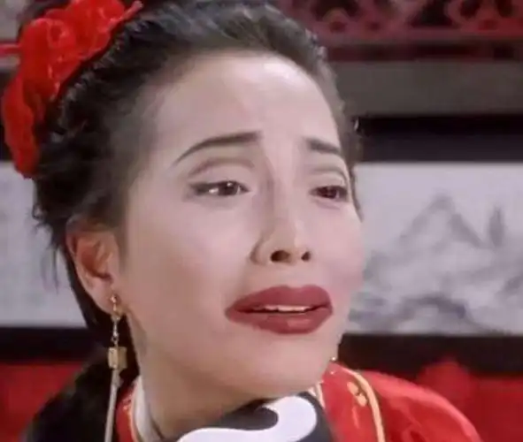 原创曾被称最丑女港星,与林正英分手后,低调嫁豪门被宠成公主