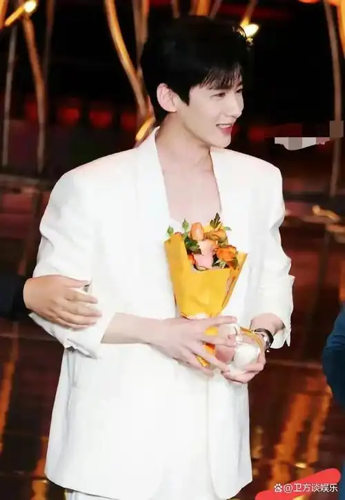 内娱最帅54位男艺人排名檀健次51白敬亭32任嘉伦20酷盖第2