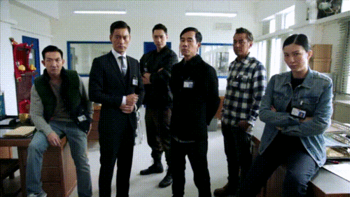 与黑暗势力(不只黑帮)作斗争,在新欢旧爱,昔日好友和反黑使命之前抉择