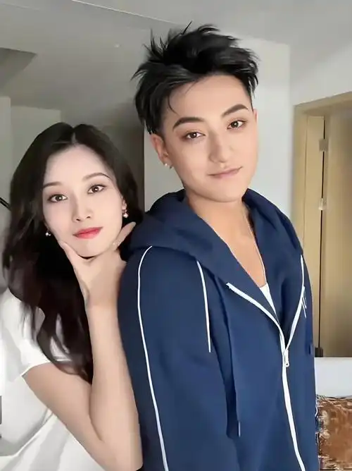 黄子韬现在是我心中唯一现实中的纯爱战士!