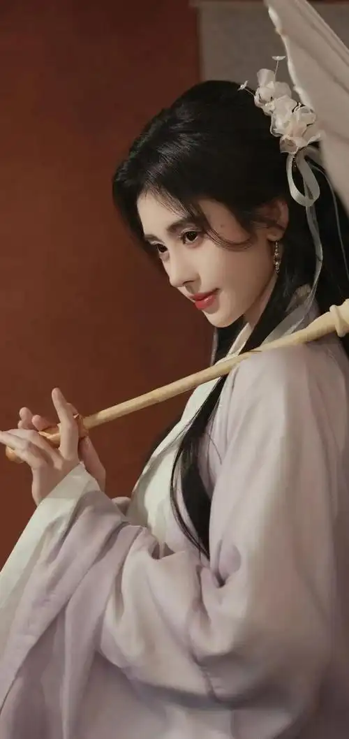 鞠婧祎的古风真的很美_网易订阅