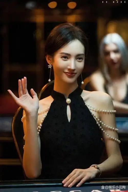 金晨12年前原来长这样天庭饱满地阁方圆和现在完全不像一个人