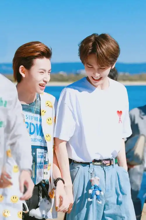 小鬼王琳凯 奇妙的食光