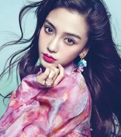 q版 可爱 女神 微微一笑很倾城 云中歌 都要微笑好吗 angelababy 杨家