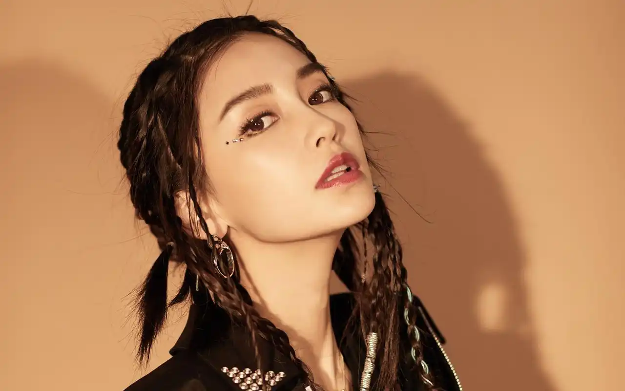 angelababy嘻哈风性感图片桌面壁纸