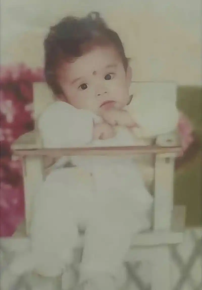 娜扎曝光大量童年照 真是美人胚子 感叹一下父母的基因真是好  - 抖音