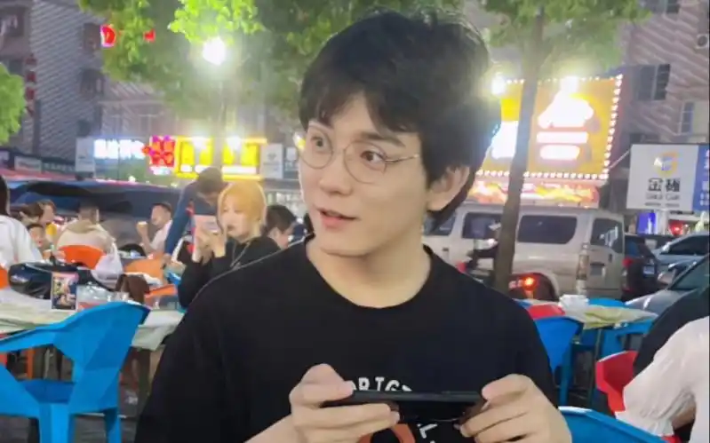 活动  【吴晛2022生贺】我会肆意绽放,相信无限可能!晛晛,生日快乐!