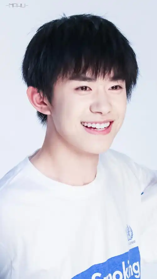 易烊千玺超话2017 /0522 /170522世界无烟日清爽可爱#易烊千玺电影