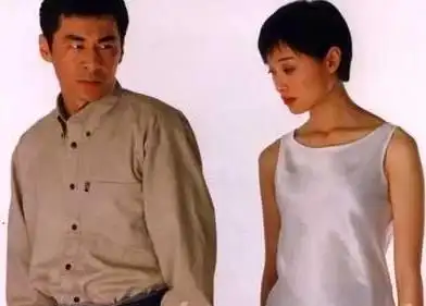 陈建斌与她同居5年转身娶了蒋勤勤遇到爱情帝王也能变三岁