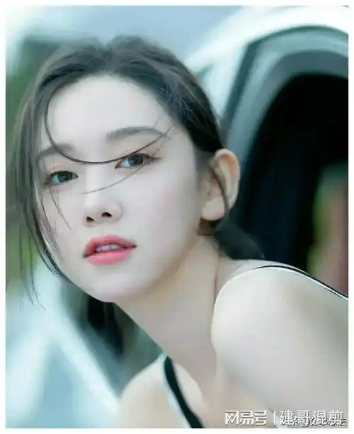 盘点娱乐圈成功的00后小花