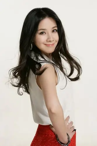 何琳胡亚捷再续情缘 《那金花和她的女婿》开机