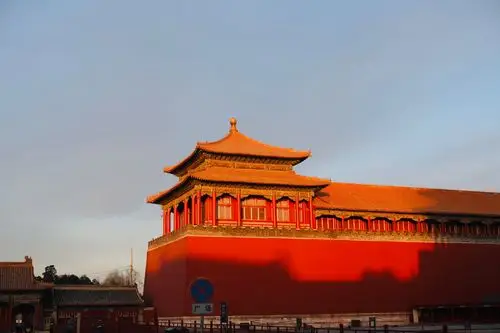 午门外红墙