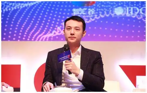 王秀琳有何本事跟霍家未来继承人霍启文拍拖,她又为何无缘豪门__财经