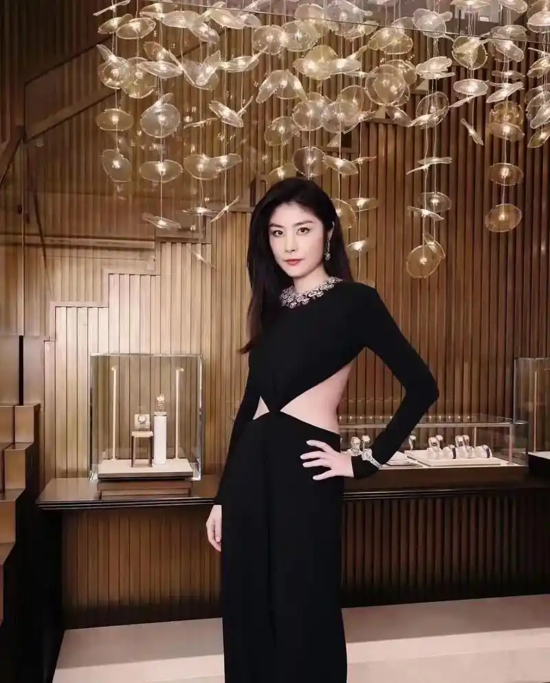 陈慧琳 #美丽漂亮高雅气质女神 #孔祥旗新歌偏偏是你 #看 - 抖音