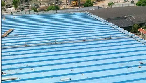 利用彩钢板屋面作防雷如何连接