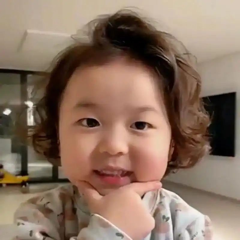 卷毛温.#黄河温 #哈温表情包 #哈温 #可爱的女鹅 - 抖音