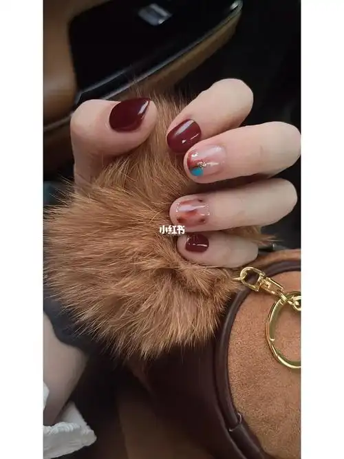 胖手短甲秋冬美甲