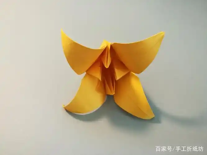 折纸牵牛花的折法手工折纸坊喇叭花折纸的图解教程简单易学喇叭花叶子