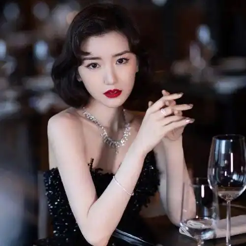 【微信头像】毛晓彤