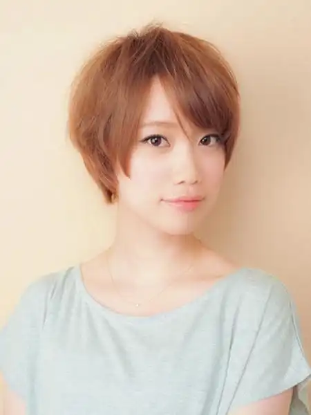 30岁女人短发发型图片轻熟气质