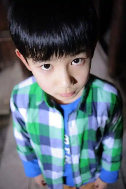 胡先煦童年照,他光膀子游泳的照片组图