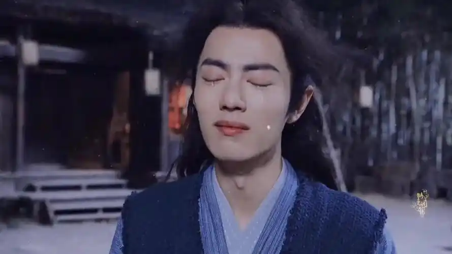 肖战在片场一边清唱一边抠鼻子,粉丝:适合反复观看!