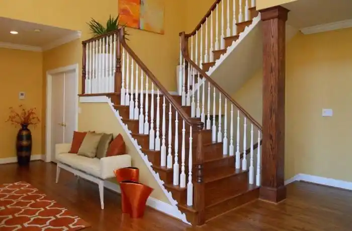 楼梯的价格一般是多少,扶手价格又如何