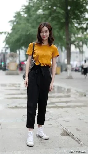 女生夏季穿搭推荐t恤阔腿裤时髦显高