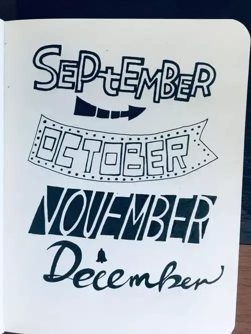 12个月的英文花体字来啦,分分钟给你的手帐提升格调!