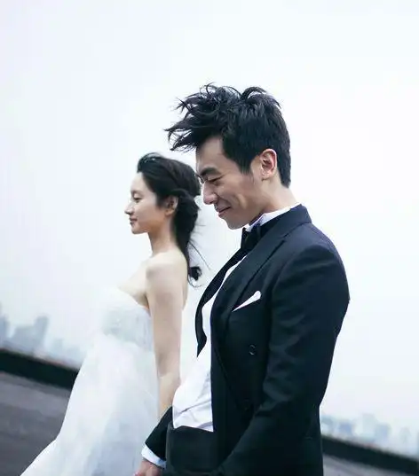 朱亚文沈佳妮结婚照曝光 朱亚文沈佳妮因戏生情