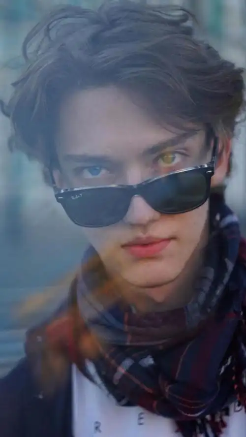 芭蕾王子julian mackay,漫画里走出来的美少年