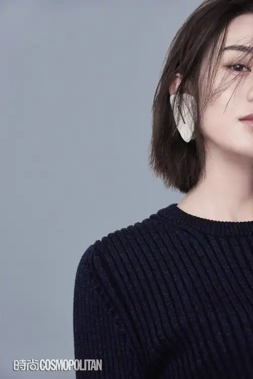 赵丽颖利落短发飒爽写真图片18