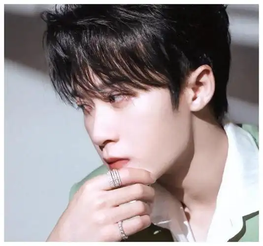 檀健次从舞者到演员红遍岁月谁是真正的王者