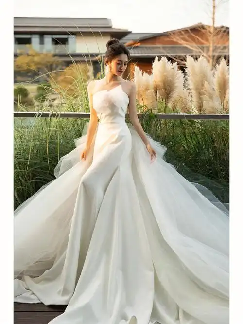 品 质嫁衣……………………………………………主仪式婚纱,结婚礼服