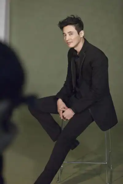 主题:清空硬盘,建个元斌图楼,黑挑勿入.[94]