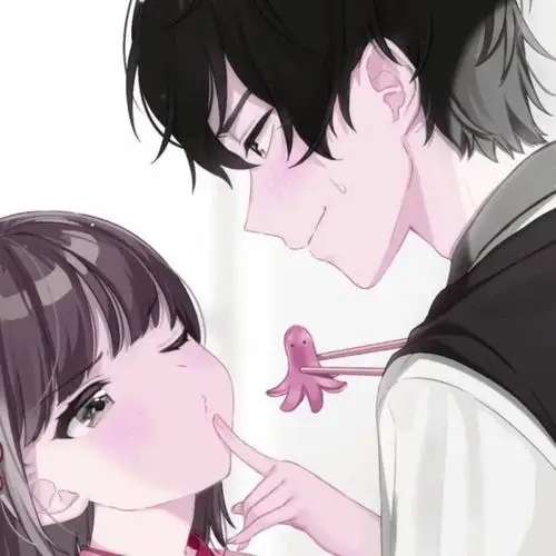 搞怪男女情侣头像,一人一半创意动漫情侣头像图片