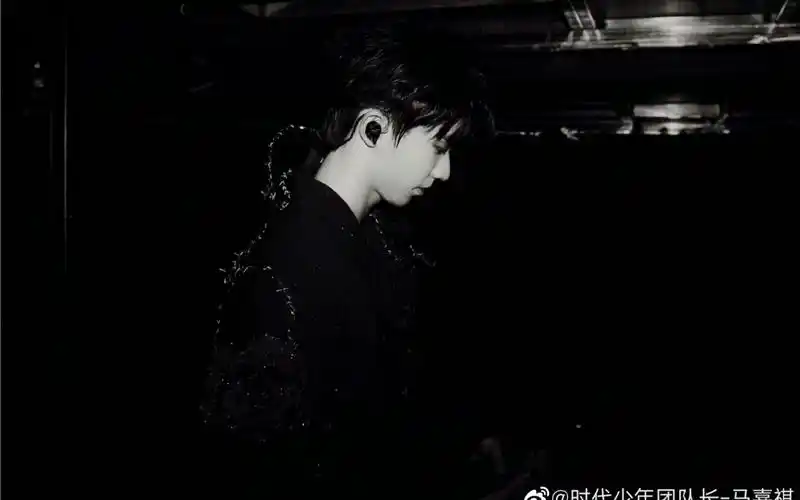 没看过马嘉祺百万转场的你有难了