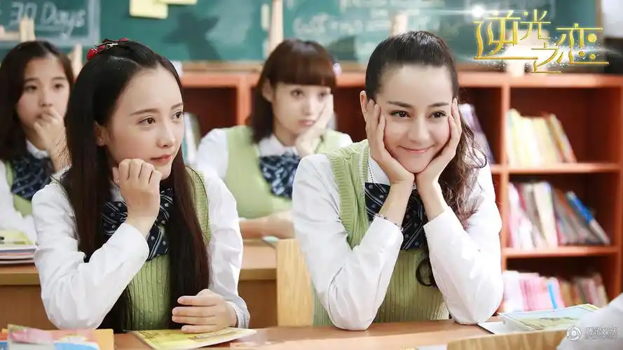 十一集校园魔幻剧《逆光之恋》即将于明日播出,新生代人气小花旦