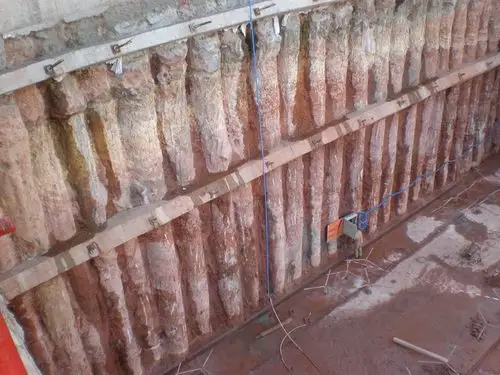 【欣赏】基坑支护及锚杆桩图片