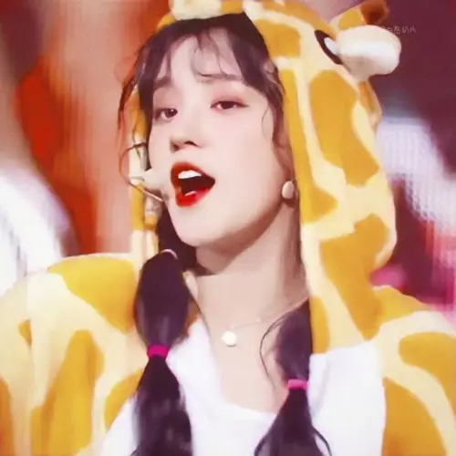 宋雨琦 /女生头像/爱豆头像/by兔姬 - 堆糖,美图壁纸兴趣社区