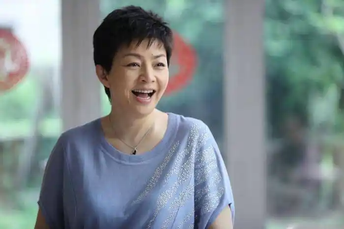 宋丹丹年轻时有多美?天使面孔魔鬼身材,怪不得会说杨紫不好看!