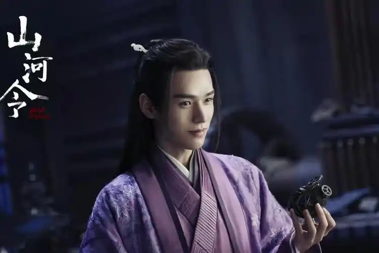 帝皇书将拍迪丽热巴搭档龚俊为何双方粉丝都坐不住了