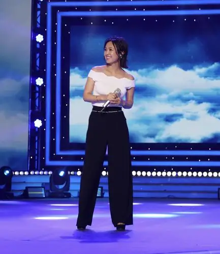 综艺盛典 云朵演唱超越梦想