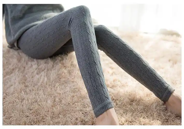 女加肥加大码打底裤保暖裤秋冬季毛线打底裤女外穿大码棉麻花针织踩脚