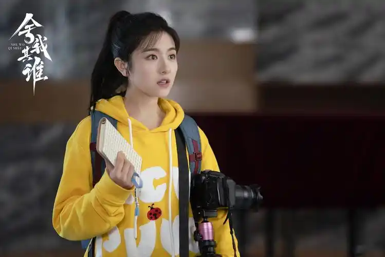 李兰迪代言费李兰迪平面代言多少