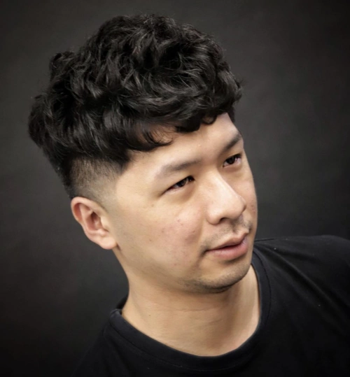 圆脸适合什么短发(圆脸女生适合什么样的短发)