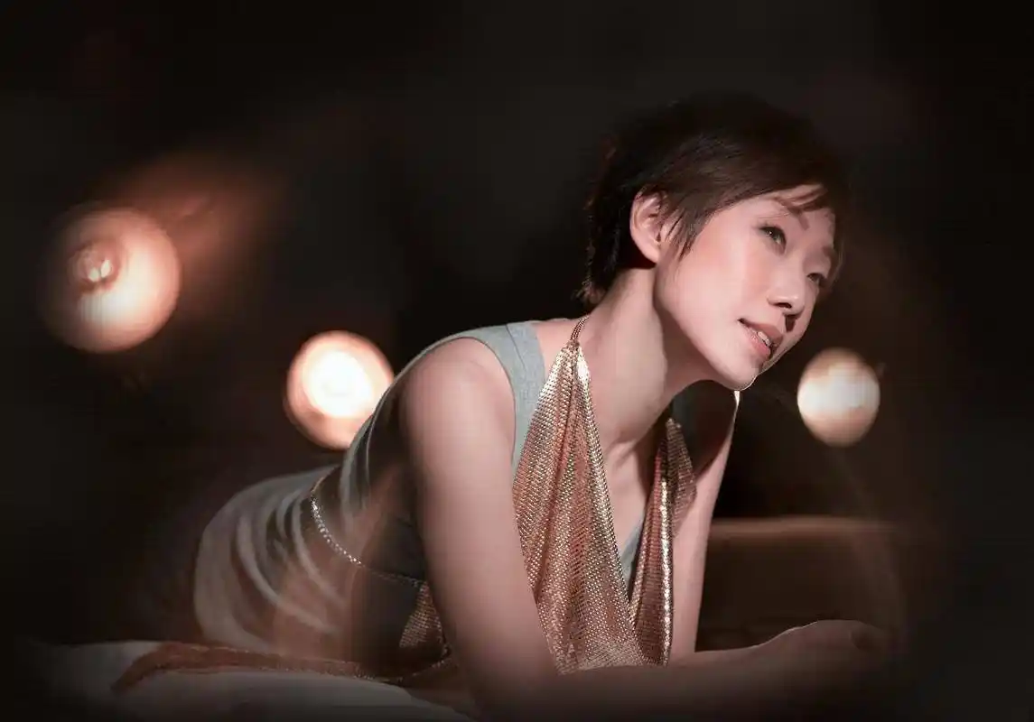 被父母叫"丑八怪",却迷倒李宗盛,到底有何魔力被这么多人喜欢_林忆莲